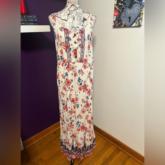 7 for $30 Plus Size Knox Rose Maxi Sundress - Picture 1 of 9